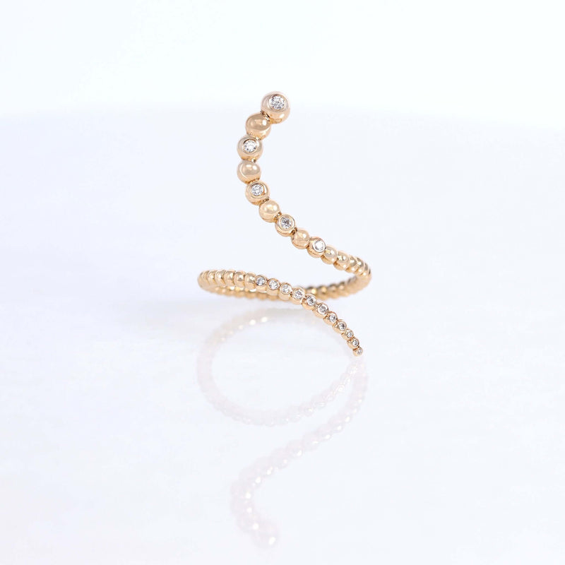 Helix | Diamond Ring | 0.12 Cts. | 18K Gold Gilda by Gradiva Inc.